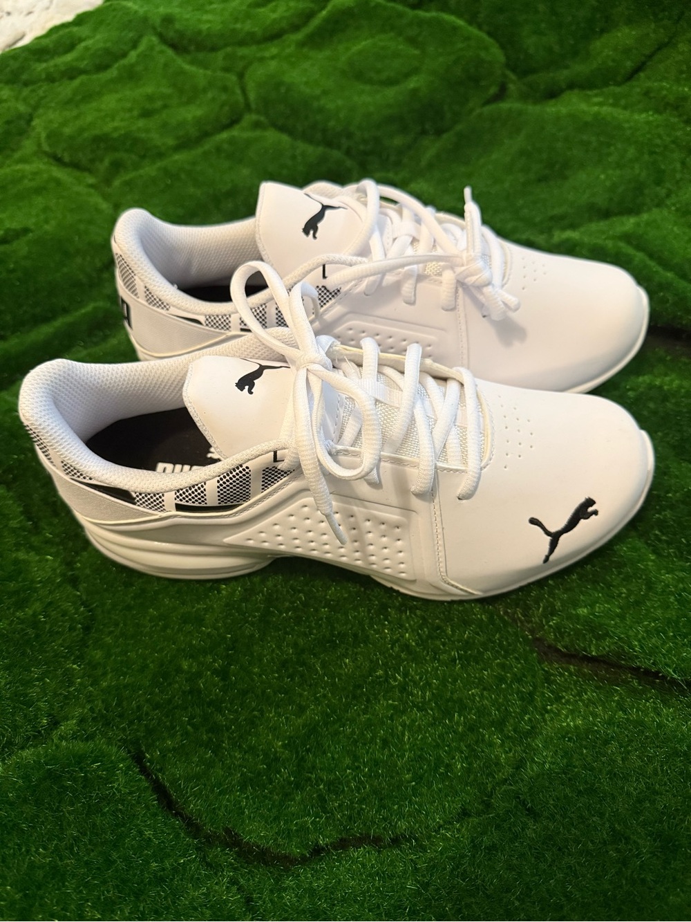 PUMA Men’s Viz Runner Repeat Sneakers • Men’s Size 8 • Like New - Picture 2 of 11